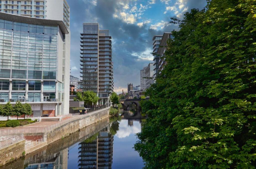 Adelphi Wharf Luxury Apartments Mánchester Exterior foto